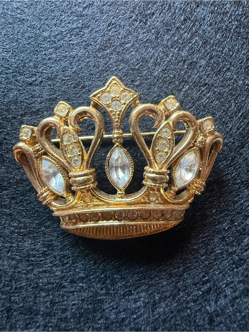 Vintage Avon Rhinestone Crown Brooch Gold Tone Tiara Royalty Pin